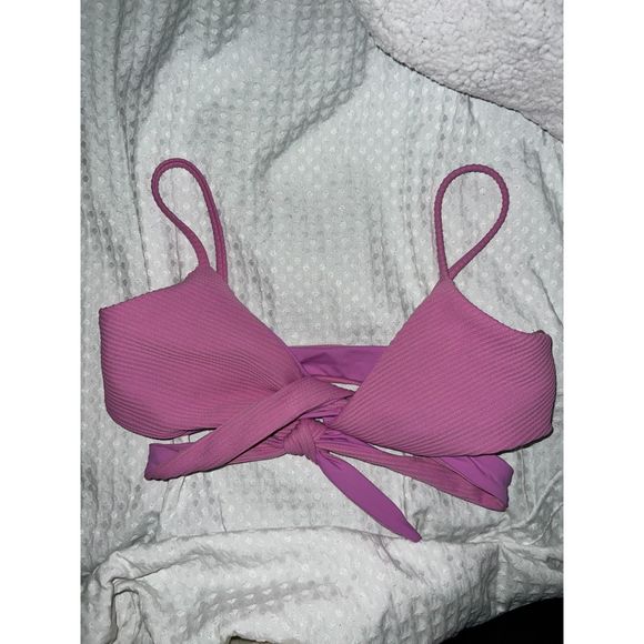 NWOT L Space Chloe Ribbed Wrap Bikini Top in Lilac size M - Picture 4 of 12